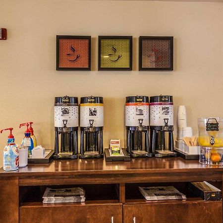Hampton Inn Colorado Springs-Airport Eksteriør billede