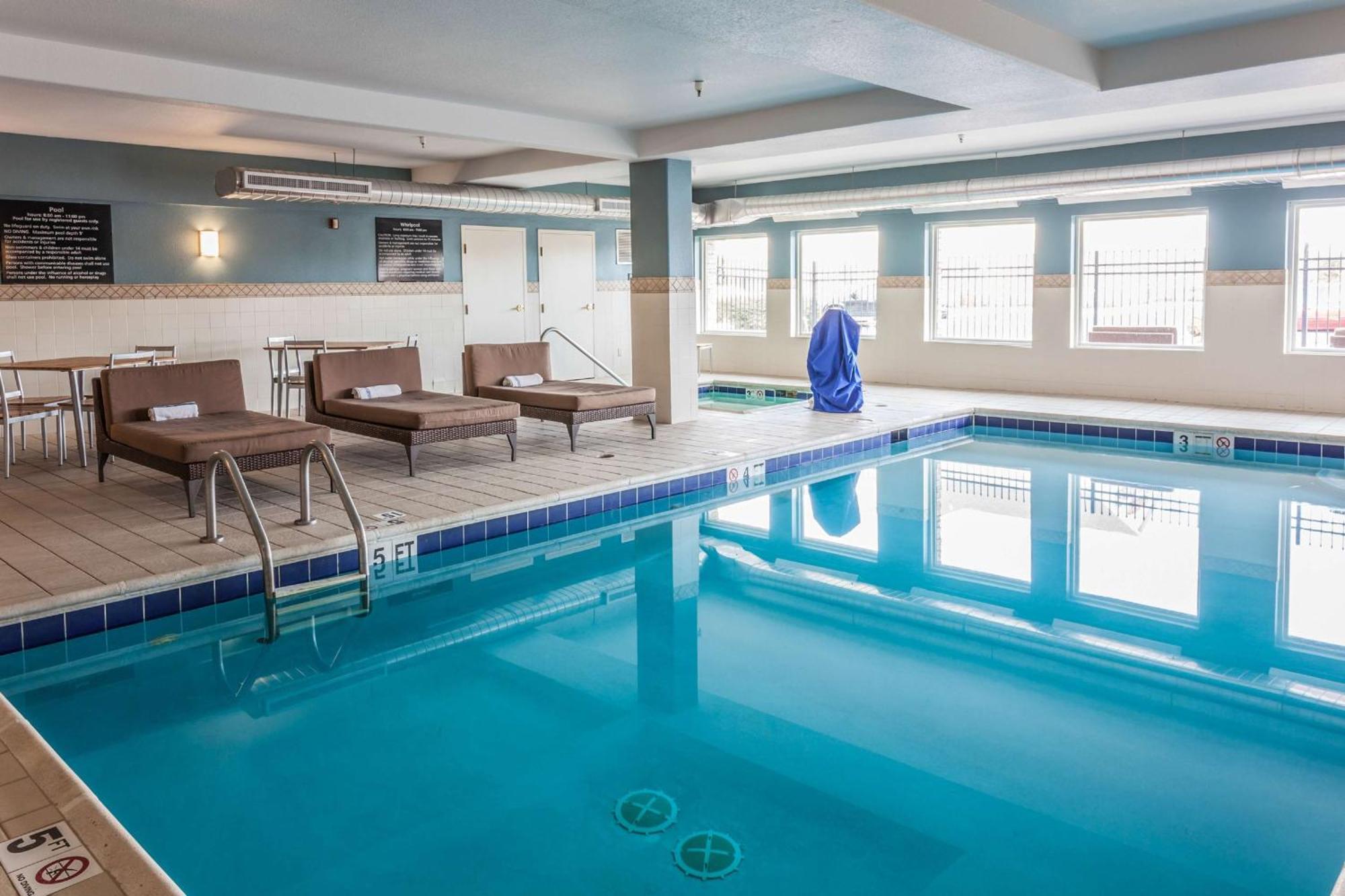 Hampton Inn Colorado Springs-Airport Eksteriør billede