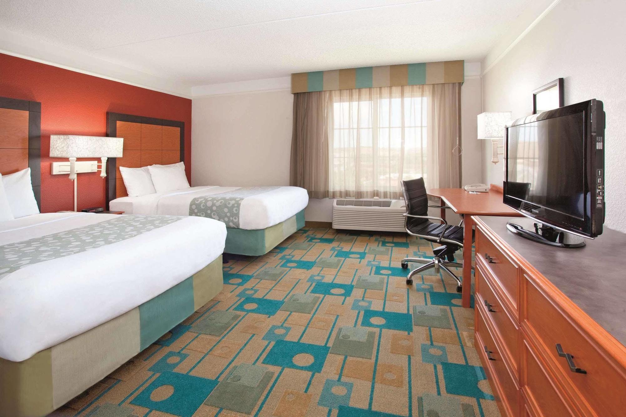 Hampton Inn Colorado Springs-Airport Eksteriør billede
